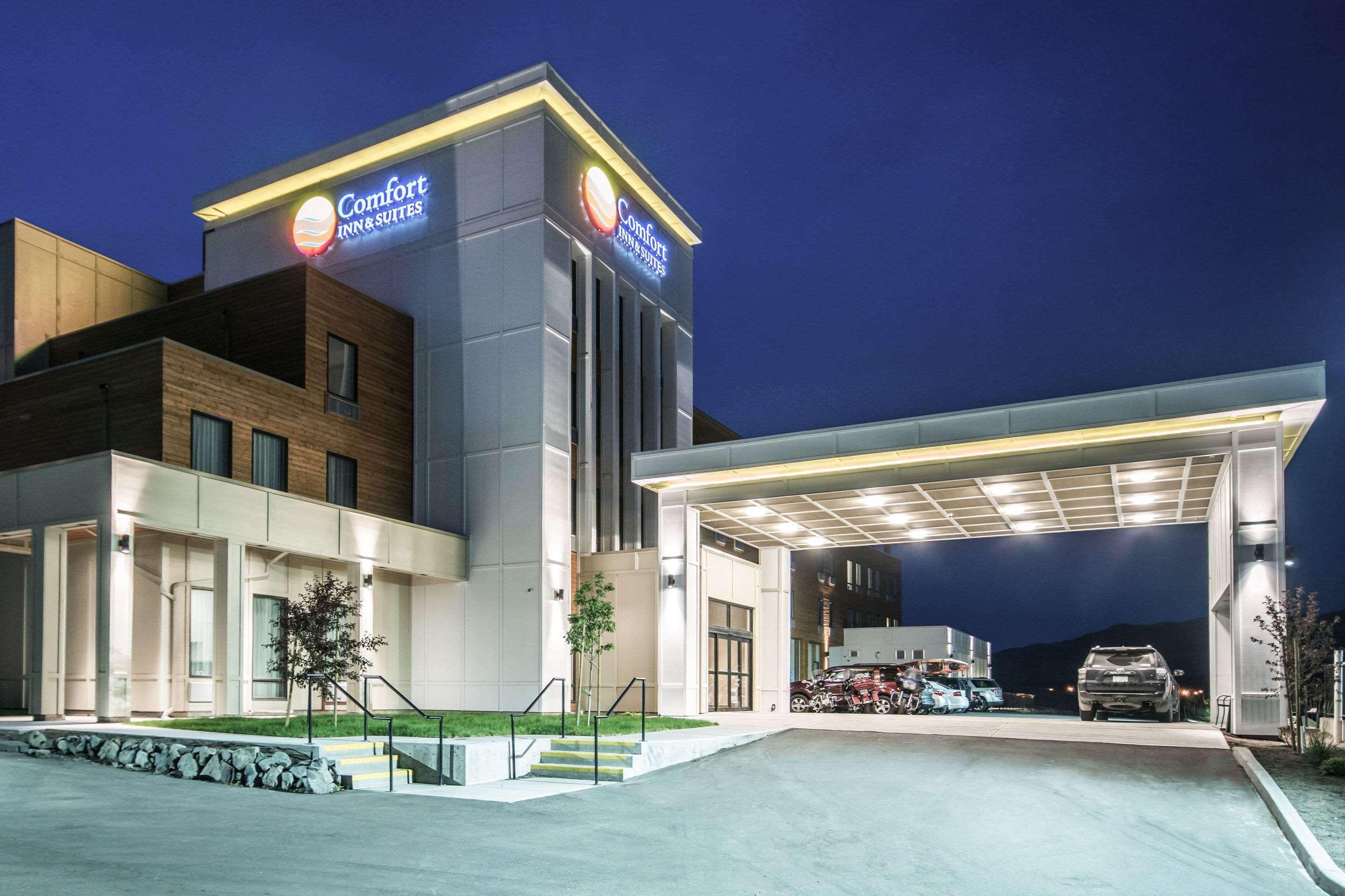 Comfort Inn & Suites מריט מראה חיצוני תמונה